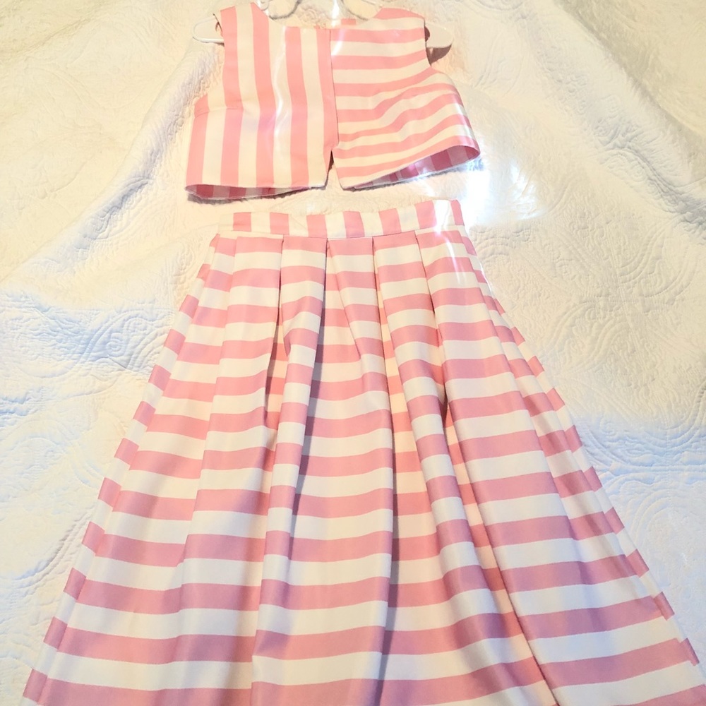 Two piece preppy piece